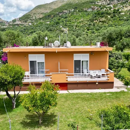 Borsh Private House Prázdninový dům