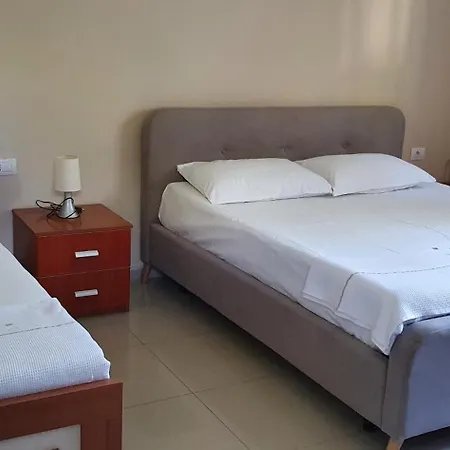 Borsh Private House *